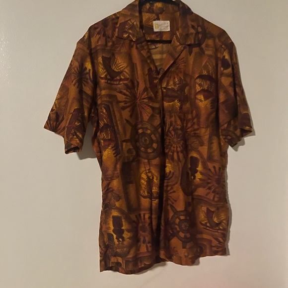 1960's Authentic Vintage Stan Hicks Silk Hawaiian Shirt - Picture 3 of 3